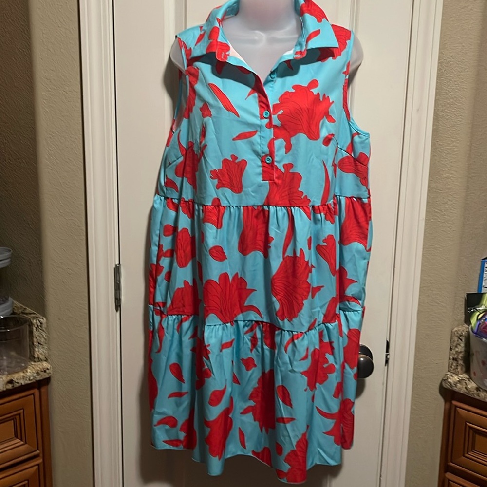 Turquoise and Iran’s tiered dress size XL